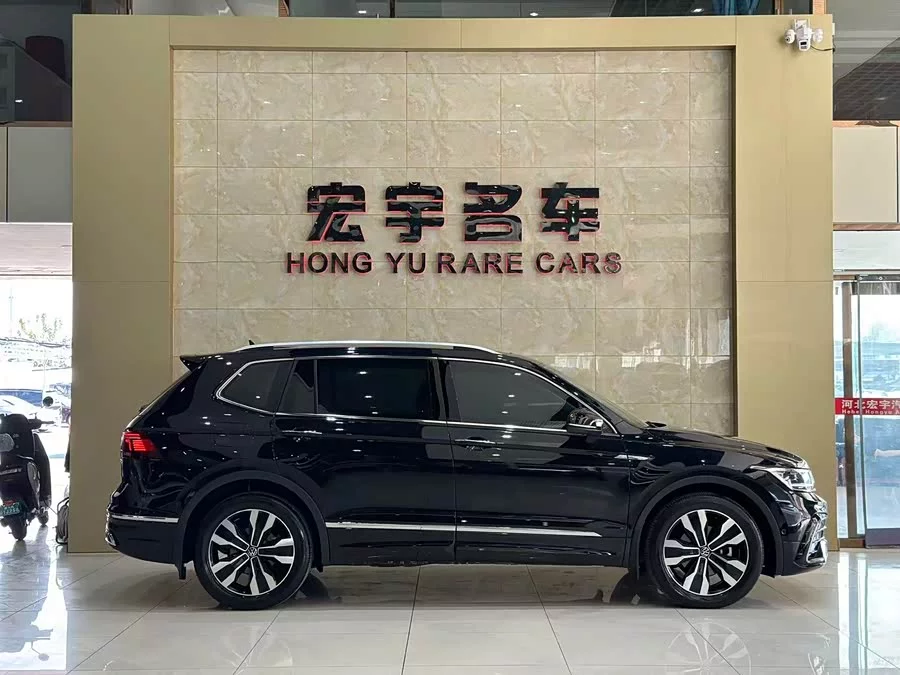 Volkswagen Tiguan L