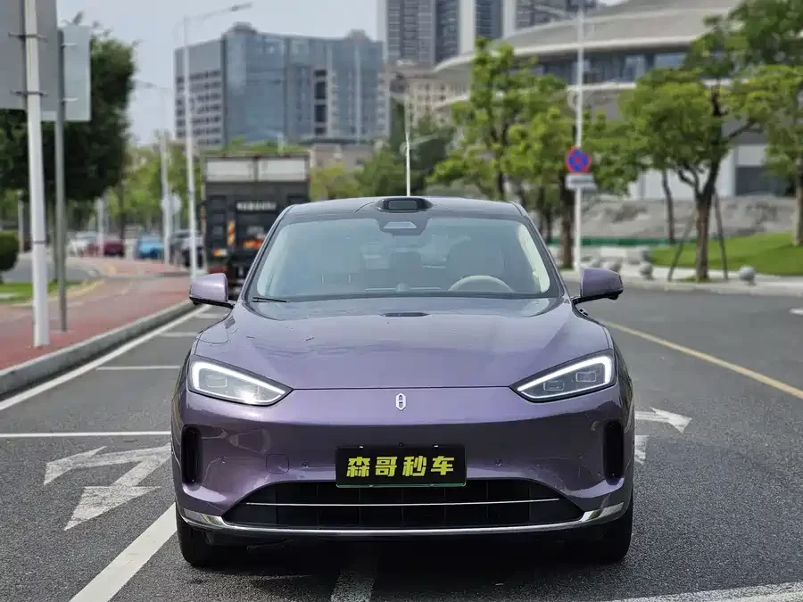 AITO Wenjie M5