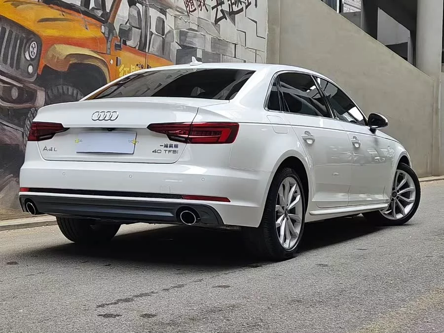 Audi A4L