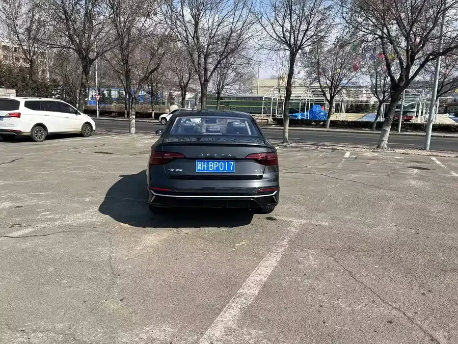 Jetta VA7