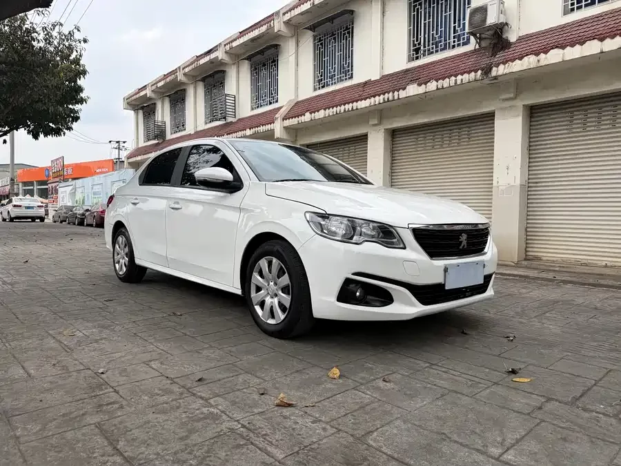Peugeot 301