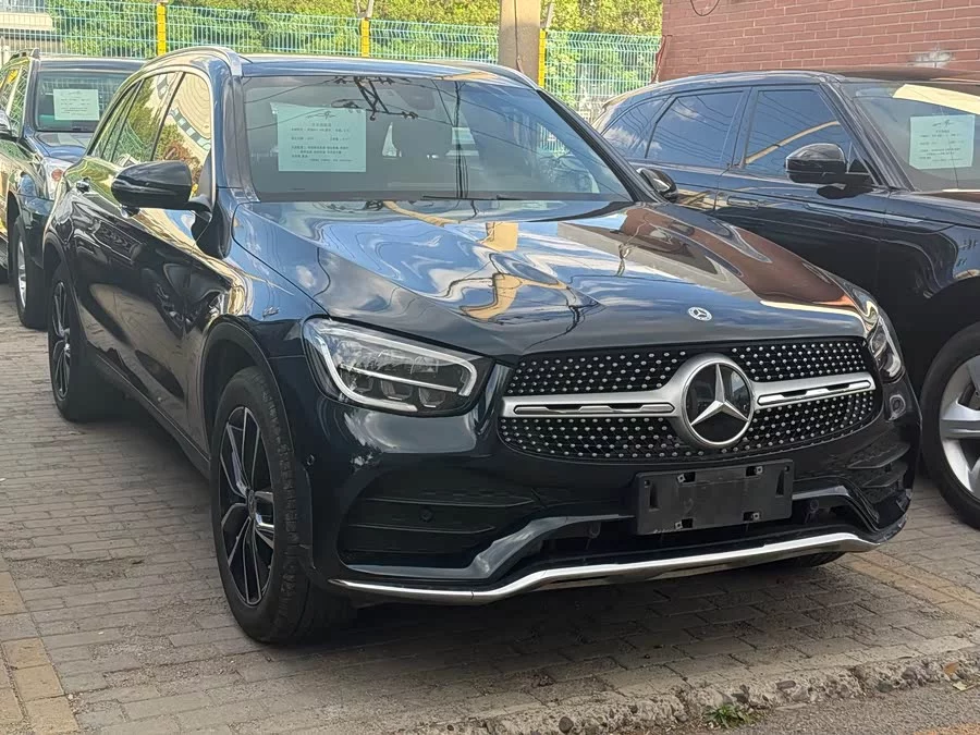 Mercedes Benz GLC