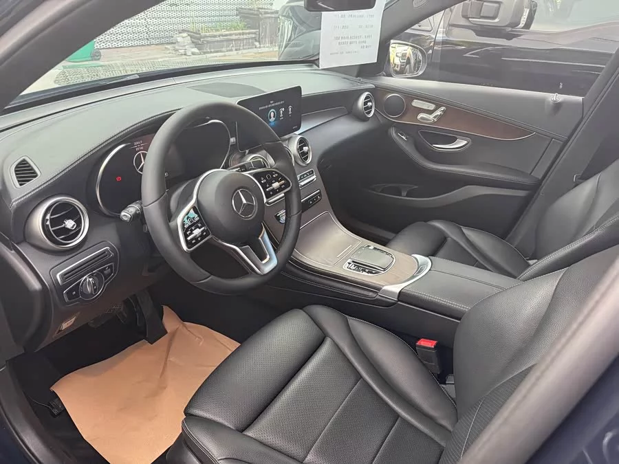 Mercedes Benz GLC