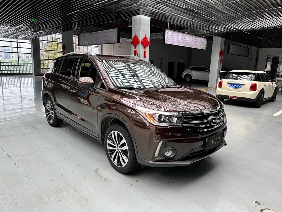 GAC Trumpchi GS4