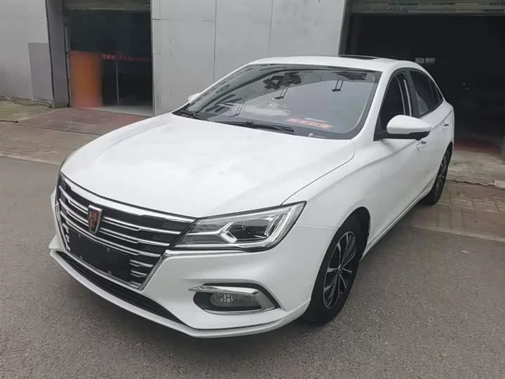 Roewe i5