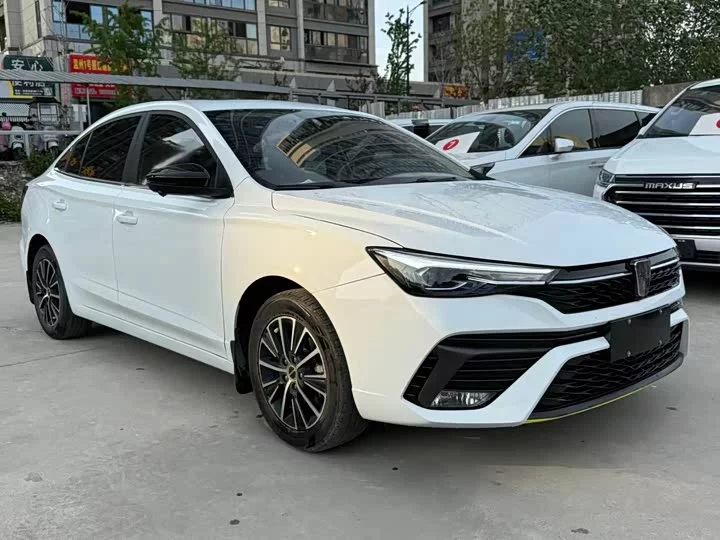 Roewe i5