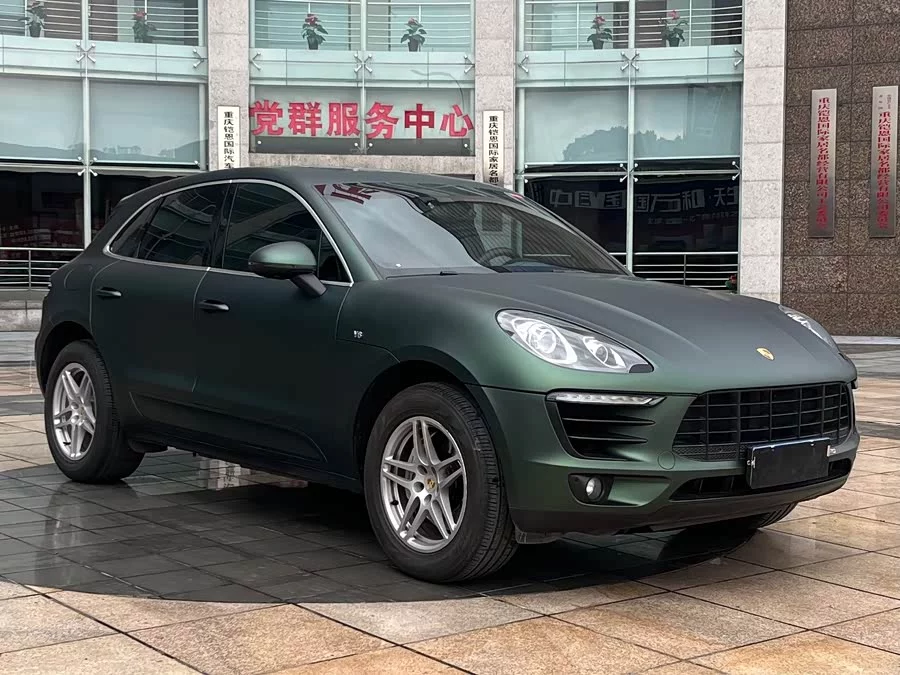 Porsche Macan