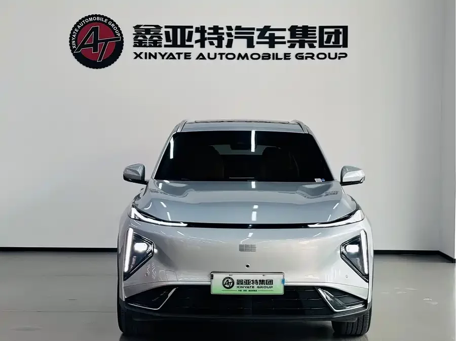 Geely Galaxy L7