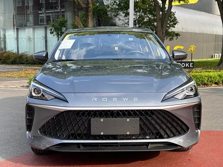 Roewe i5