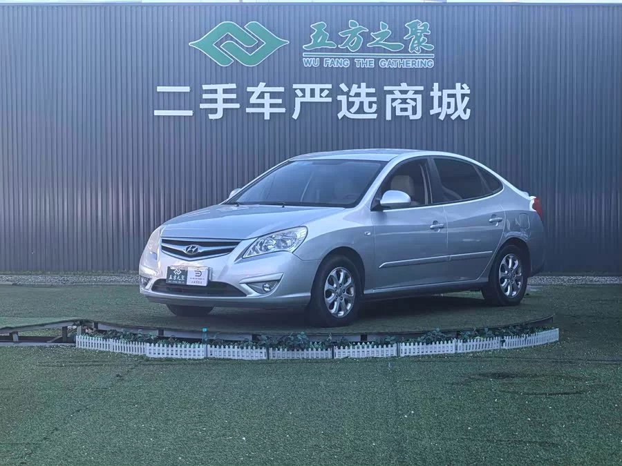 Hyundai Elantra / Celesta