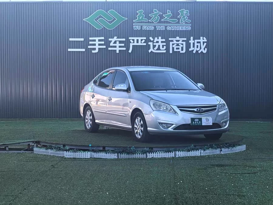 Hyundai Elantra / Celesta