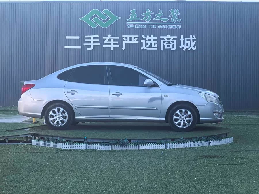 Hyundai Elantra / Celesta