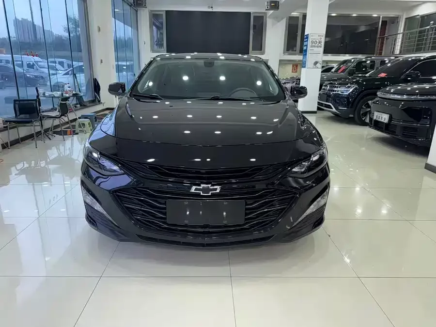 Chevrolet Malibu XL