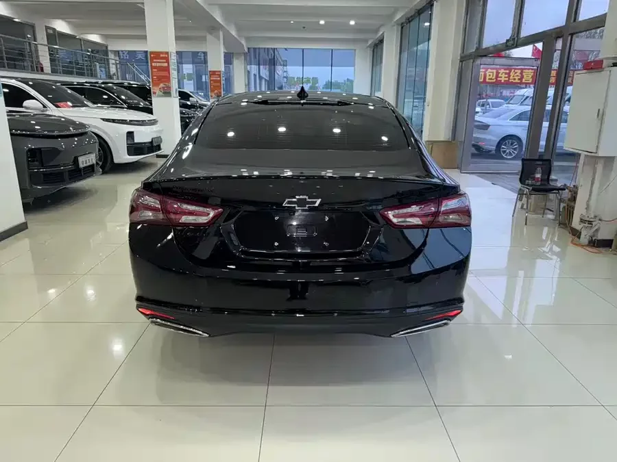 Chevrolet Malibu XL