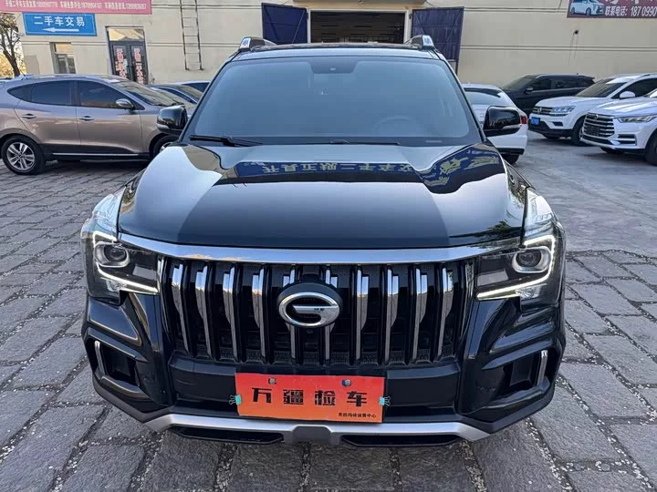 GAC Trumpchi GS8