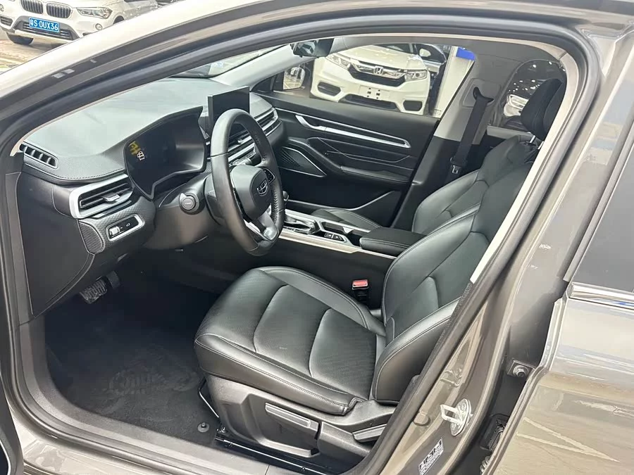 Geely Emgrand