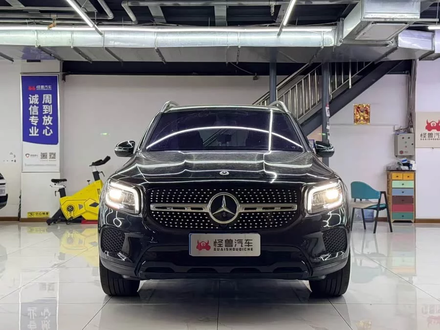 Mercedes Benz GLB