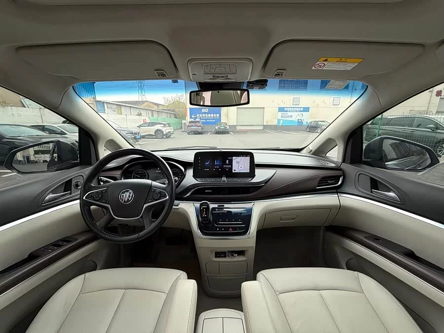 Buick GL8
