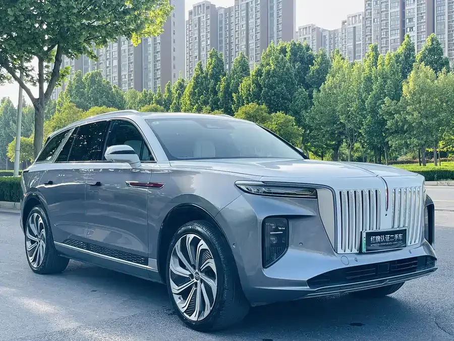 Hongqi E-HS9