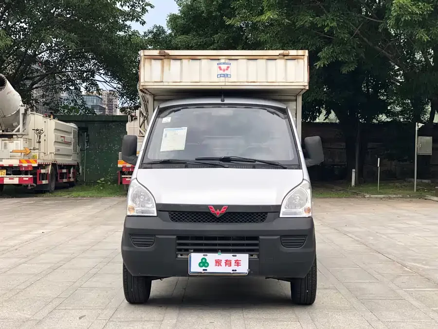 Wuling Rongguang light truck