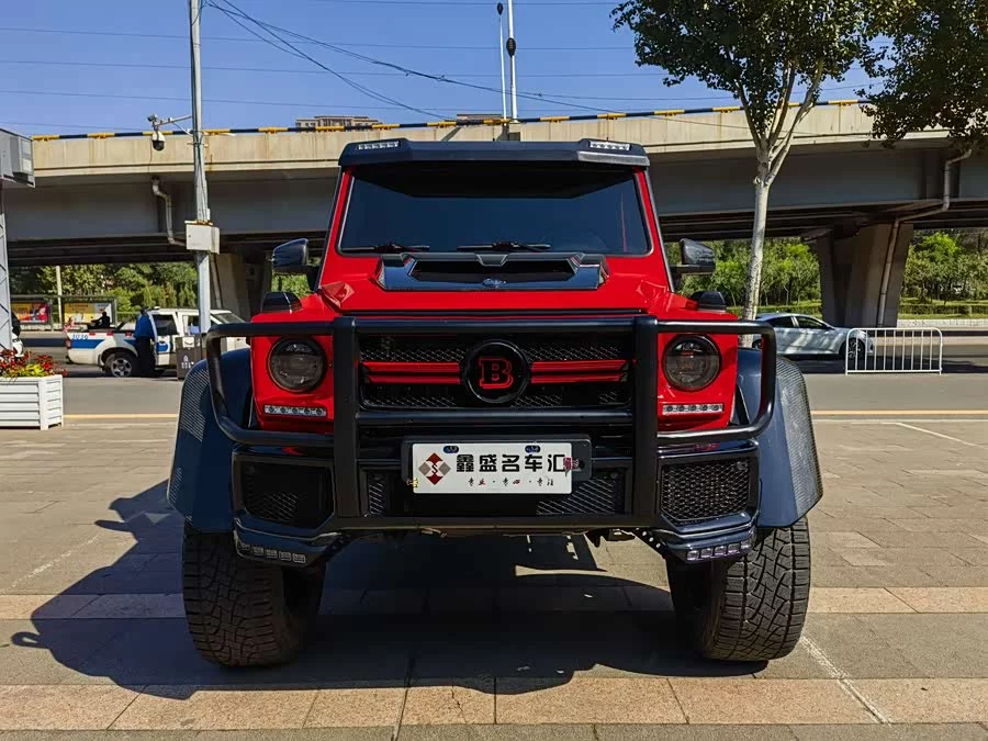 Mercedes Benz G-rated