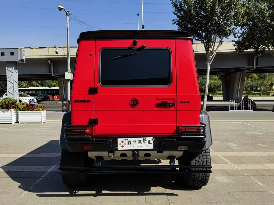 Mercedes Benz G-rated