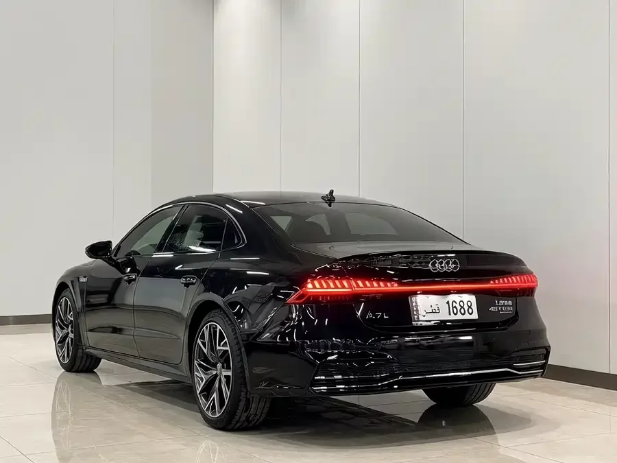Audi A7L