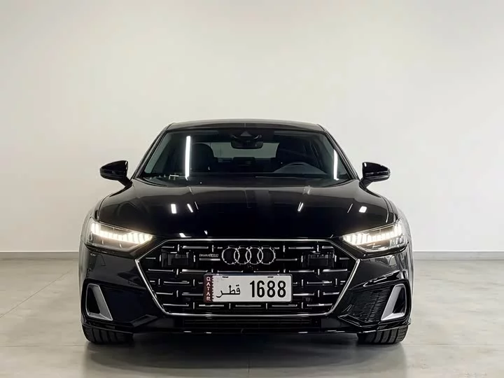Audi A7L
