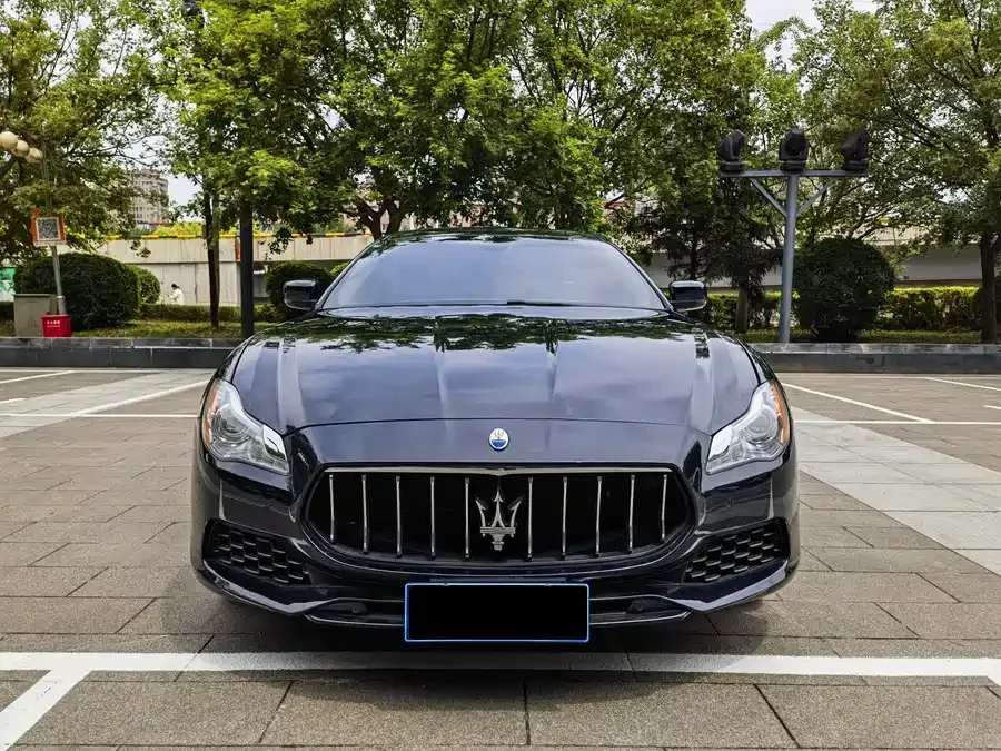 Maserati President