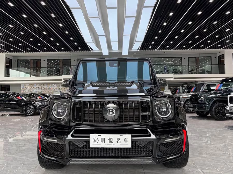 Mercedes Benz G-rated