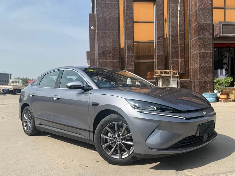 BYD Qin L