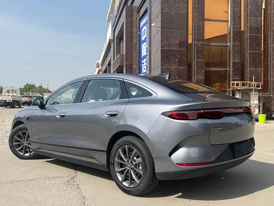 BYD Qin L