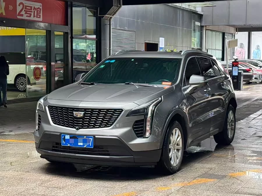 Cadillac XT4