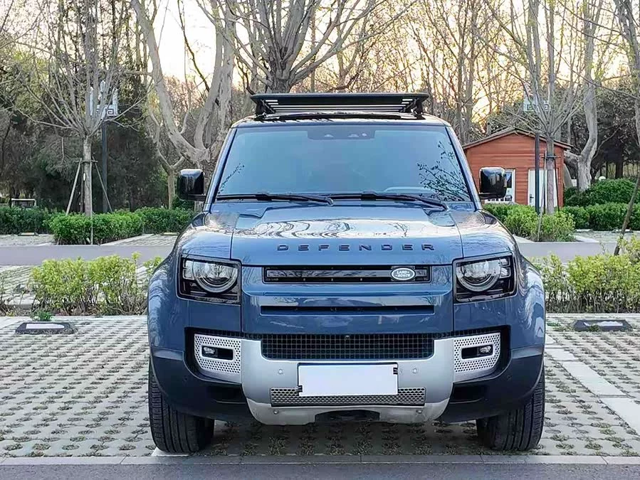 Land Rover guard