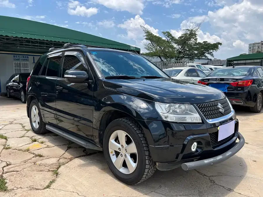 Suzuki Super Vitara
