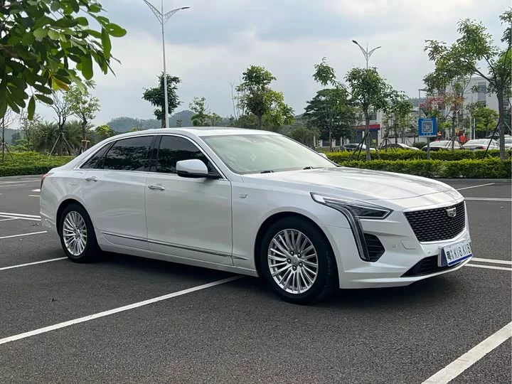 Cadillac CT6