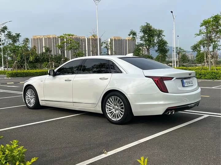 Cadillac CT6