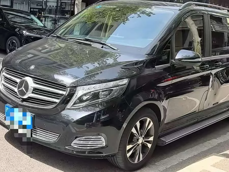 Mercedes Benz Class V