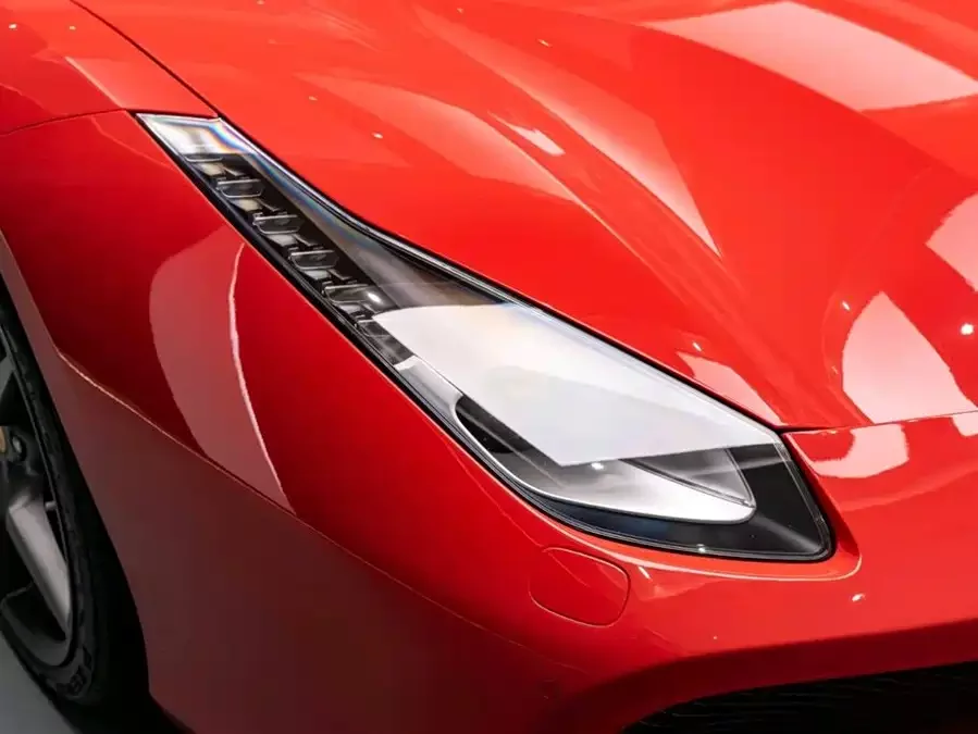 Ferrari 488