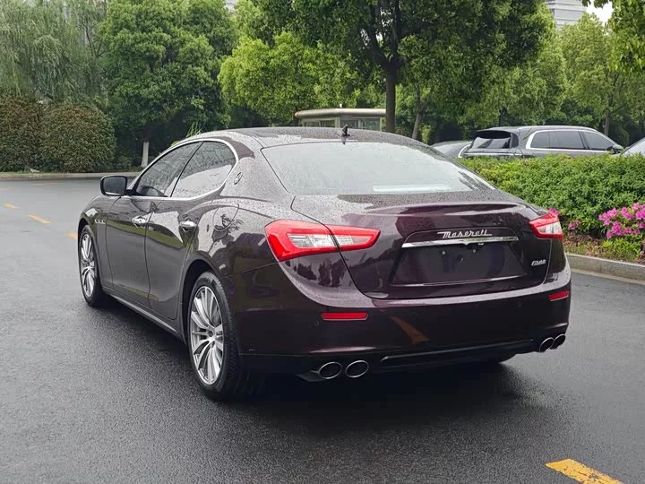 Maserati Ghibli