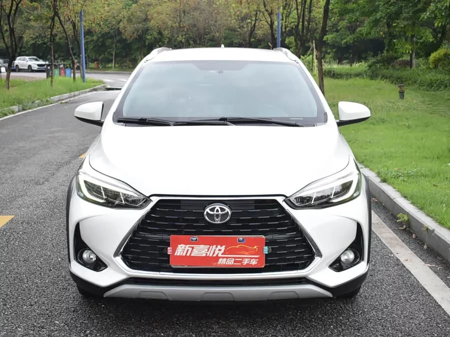 Toyota YARiS L