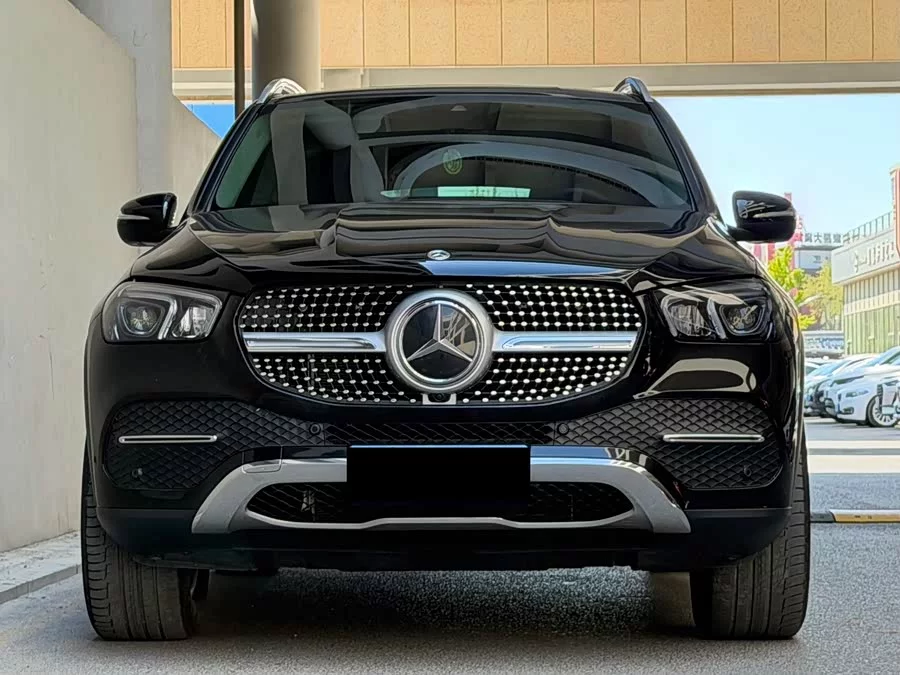 Mercedes Benz GLE (Imported)