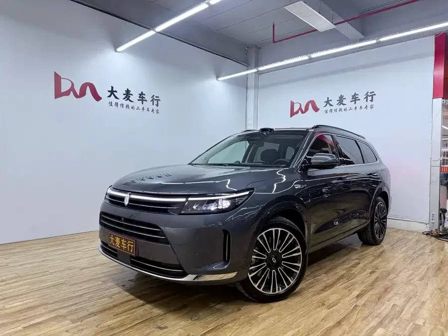 AITO Wenjie M7