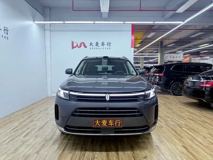 AITO Wenjie M7
