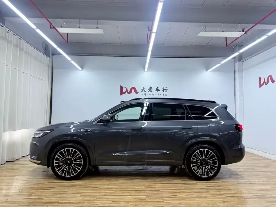 AITO Wenjie M7