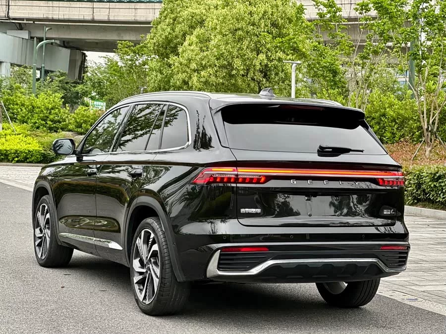 Geely Xingyue L