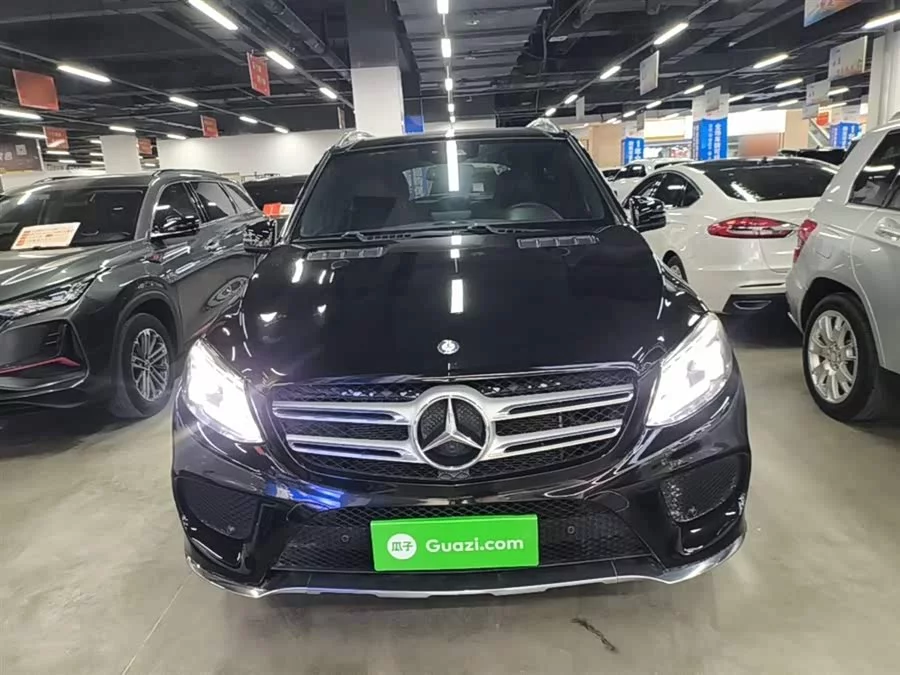 Mercedes Benz GLE (Imported)