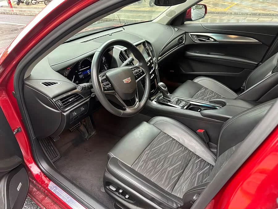 Cadillac ATS-L
