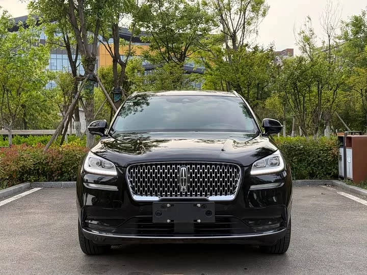 Lincoln adventurer