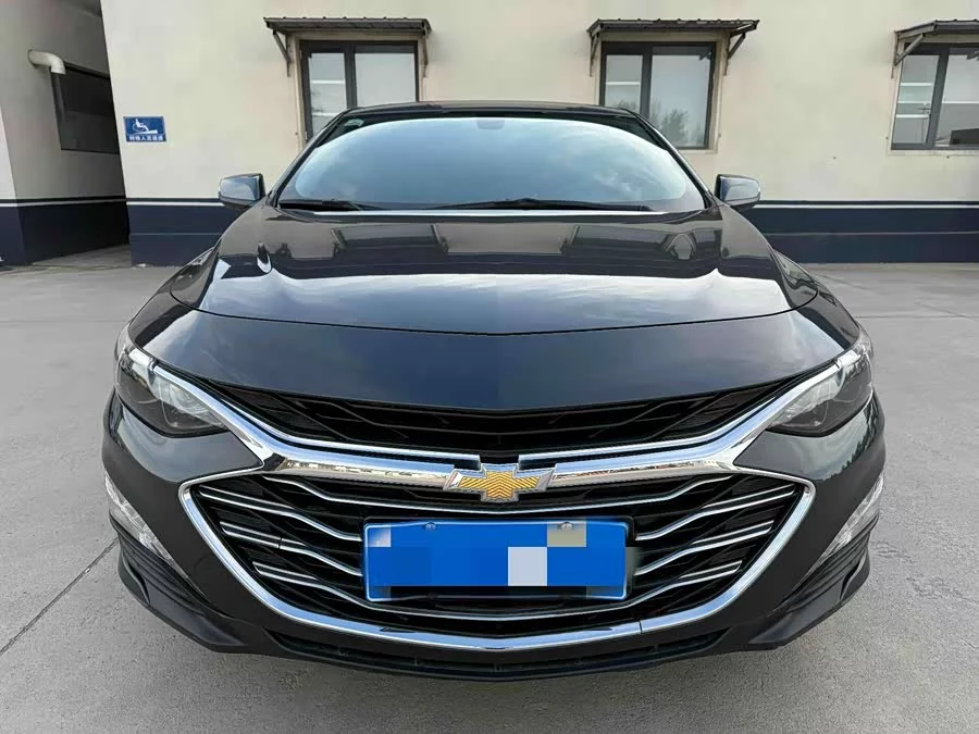 Chevrolet Malibu XL